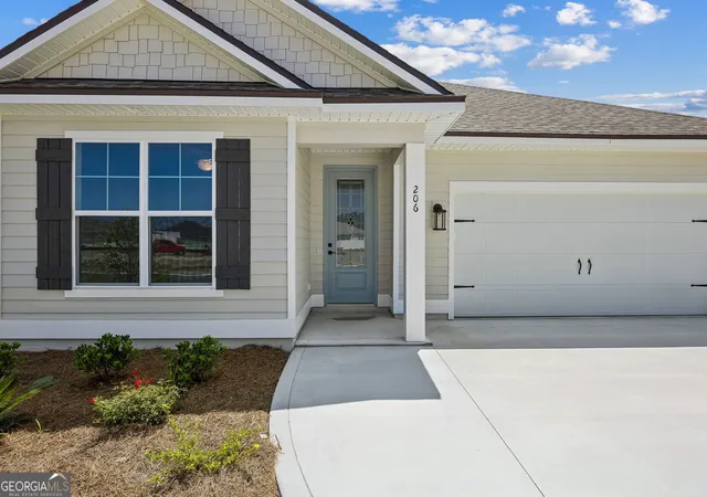 Photo 2 of Sale Pending at 206 Verano St, Kingsland, GA 31548 | MLS# 10759838 | Listing updated on 2026-09-20