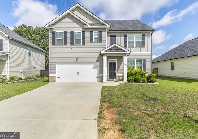 Homes for sale in Perry, GA | 200 Harrow Dr, Perry, GA 31069 | MLS# 10786510
