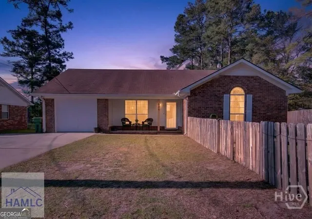 Photo 3 of Single family home for sale at 606 Windhaven Dr, Hinesville, GA 31313 | MLS# 10831832 | Listing updated on 2026-09-07