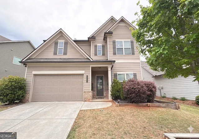 2nd image of 567 Brighton Park Cir, Hoschton, GA 30548 | MLS# 10784617