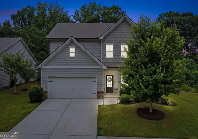 Photo 3 of Single family home for sale at 896 Brighton Park Cir, Hoschton, GA 30548 | MLS# 10809386 | Listing updated on 2026-09-23