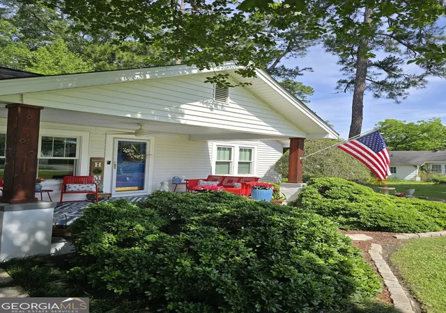 Photo 2 of Single family home for sale at 647 Grand St, Ashburn, GA 31714 | MLS# 10716803 | Listing updated on 2026-06-01