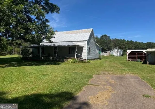 Single family home for sale at 1370 Ham Fork Rd, Union Point, GA 30669 | MLS# 10812316