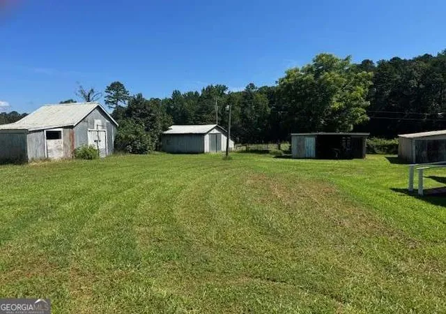 Photo 3 of Single family home for sale at 1370 Ham Fork Rd, Union Point, GA 30669 | MLS# 10812316 | Listing updated on 2026-09-30