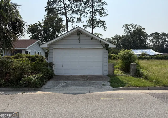 Photo 3 of Single family home for sale at 314 W 16th Street, Alma, GA 31510 | MLS# 10817000 | Listing updated on 2026-09-12