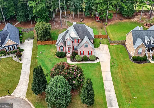 Photo 3 of Single family home for sale at 7026 Sherri Ct, Mcdonough, GA 30252 | MLS# 10836105 | Listing updated on 2026-09-12