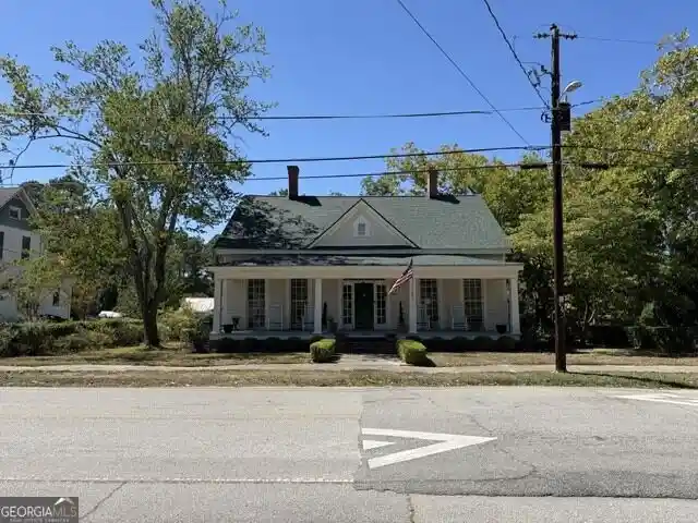 Photo 1 of Single family home for sale at 209 Lee St, Thomson, GA 30824 | MLS# 10856906 | Listing updated on 2026-10-29