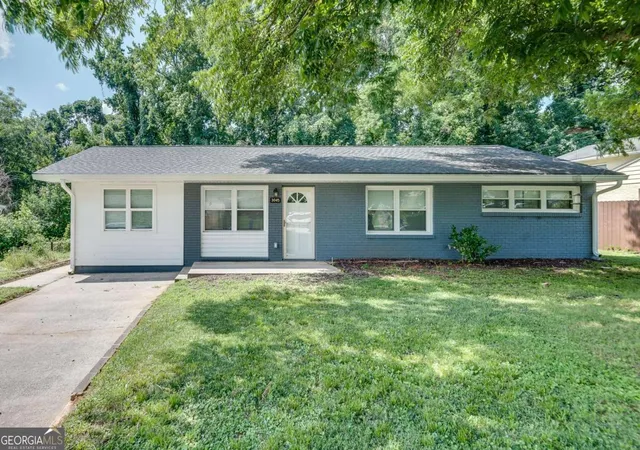 1st image of 3045 Lindon Ln, Decatur, GA 30033 | MLS# 10813690