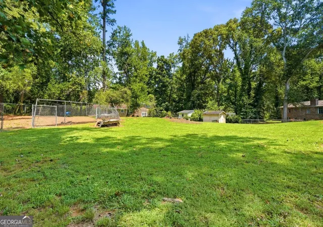 Photo 3 of Single family home for sale at 4335 Newcastle Cir, Lithonia, GA 30038 | MLS# 10825419 | Listing updated on 2026-08-27