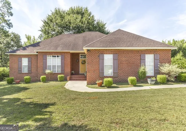 1st image of 201 Foxridge Dr, Dublin, GA 31021 | MLS# 10802747