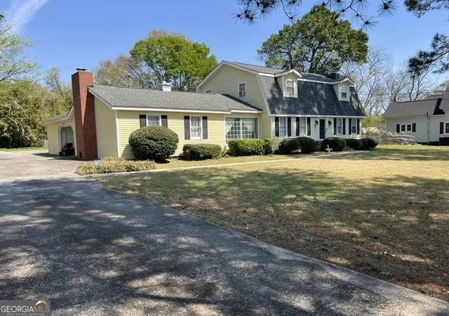 3rd image of 313 Main St E, Marshallville, GA 31057 | MLS# 10758830
