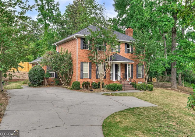Photo 3 of Single family home for sale at 2957 Foxhall Cir, Augusta, GA 30907 | MLS# 10814255 | Listing updated on 2026-08-03