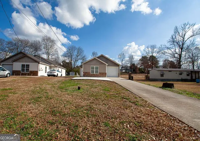 5th image of 511 Circle Dr, Calhoun, GA 30701 | MLS# 10797095