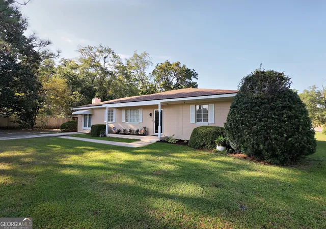 Photo 3 of Single family home for sale at 307 Varnedoe St, Thomasville, GA 31792 | MLS# 10730354 | Listing updated on 2026-09-03