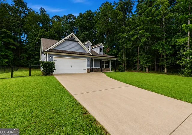 2nd image of 100 Bark Cir, Milledgeville, GA 31061 | MLS# 10808805