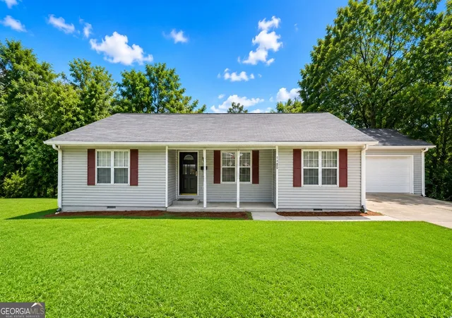 Photo 1 of Single family home for sale at 1480 E Broad St, Athens, GA 30601 | MLS# 10775089 | Listing updated on 2026-09-04
