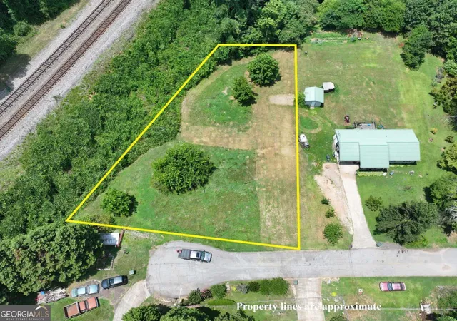 1st image of 0 Farlinger St, Cornelia, GA 30531 | MLS# 10799021