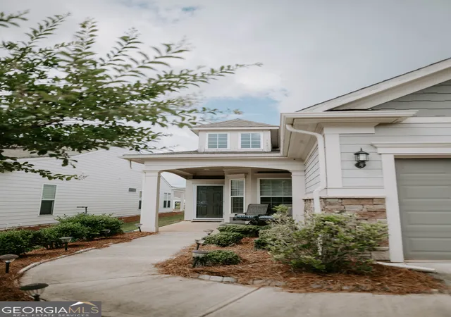Photo 3 of Single family home for sale at 403 Chestatee Ct, Griffin, GA 30223 | MLS# 10775790 | Listing updated on 2026-09-23