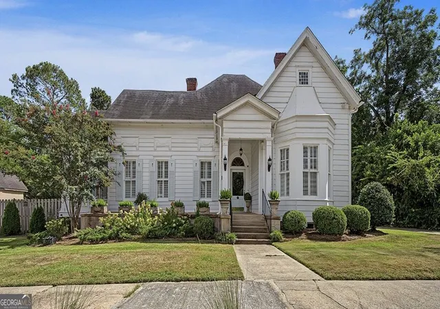 Single family home for sale at 433 Church St Ne, Dawson, GA 39842 | MLS# 10827366