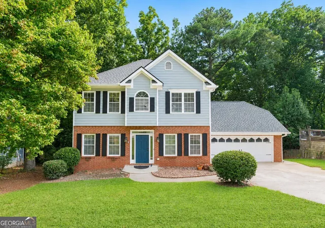 Photo 1 of Single family home for sale at 2038 Spicers Ln, Woodstock, GA 30189 | MLS# 10811006 | Listing updated on 2026-08-20