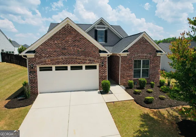 Photo 2 of Single family home for sale at 406 Southbridge Pass, Peachtree City, GA 30269 | MLS# 10613380 | Listing updated on 2026-06-30