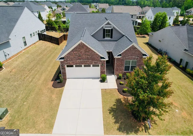 Photo 3 of Single family home for sale at 406 Southbridge Pass, Peachtree City, GA 30269 | MLS# 10613380 | Listing updated on 2026-06-30