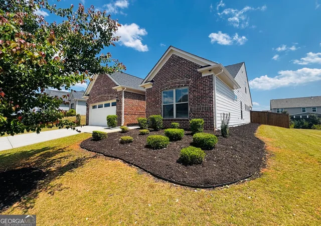 Photo 3 of Single family home for sale at 406 Southbridge Pass, Peachtree City, GA 30269 | MLS# 10613380 | Listing updated on 2026-06-30