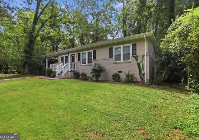 Photo 2 of Single family home for sale at 3037 San Juan Dr, Decatur, GA 30032 | MLS# 10819800 | Listing updated on 2026-09-12