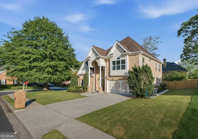 3rd image of 1887 Anthony Nane Ct, Lawrenceville, GA 30043 | MLS# 10779161