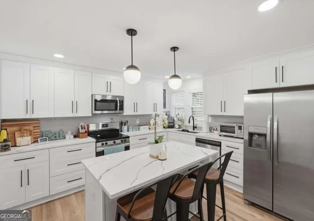 3rd image of 12836 Cumming Hwy, Canton, GA 30115 | MLS# 10790672