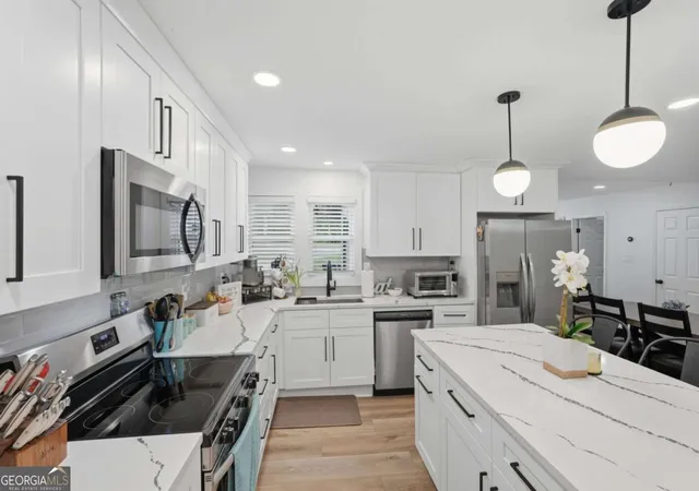 4th image of 12836 Cumming Hwy, Canton, GA 30115 | MLS# 10790672