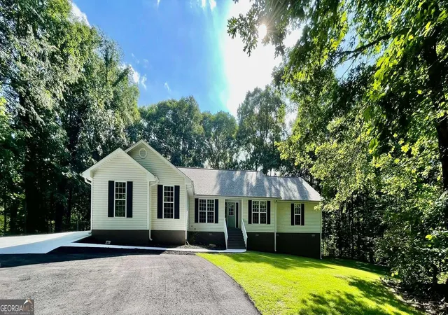 1st image of 197 Blacks Mill Ct, Dawsonville, GA 30534 | MLS# 10772119