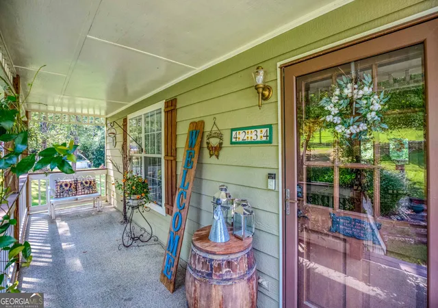 Photo 4 of Single family home for sale at 4234 Timber Tr Rd, Loganville, GA 30052 | MLS# 10816900 | Listing updated on 2026-09-21