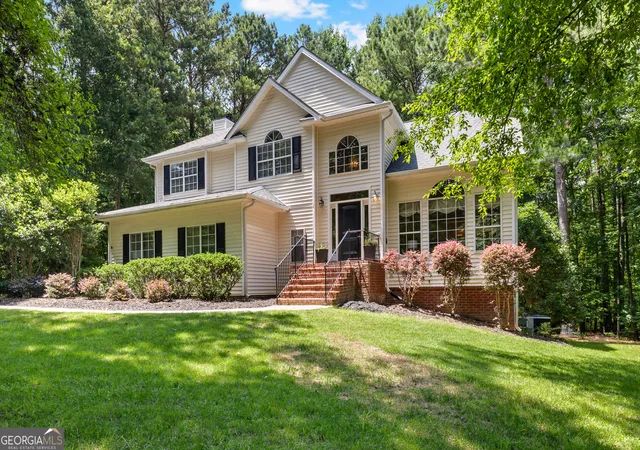 Homes for sale in Peachtree City, GA | 120 W Creek Ct, Peachtree City, GA 30269 | MLS# 10784322