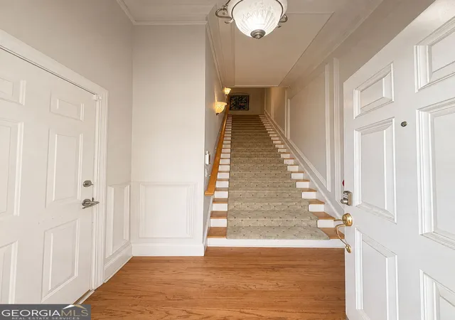 Photo 4 of Condo for sale at 1283 W Spring St Se, Smyrna, GA 30080 | MLS# 10817676 | Listing updated on 2026-09-13