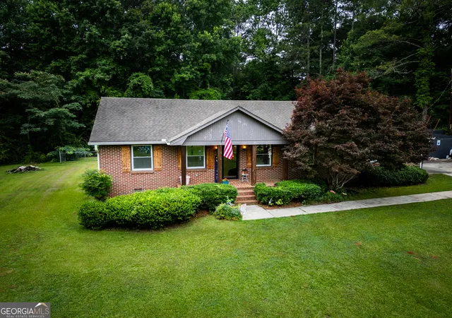 2nd image of 328 Henderson Mill Rd, Covington, GA 30014 | MLS# 10776120