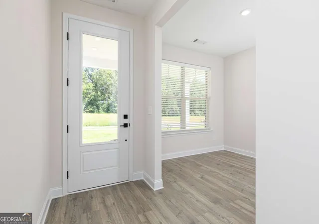 3rd image of 33 Cantrell Ct, Dallas, GA 30157 | MLS# 10817851