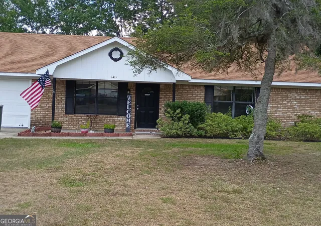 Homes for sale in Hinesville, GA | 1411 Desert Storm Dr, Hinesville, GA 31313 | MLS# 10786340