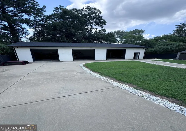 Photo 22 of Single family home for sale at 4100 Scott Dr, Forest Park, GA 30297 | MLS# 10811856 | Listing updated on 2026-08-06