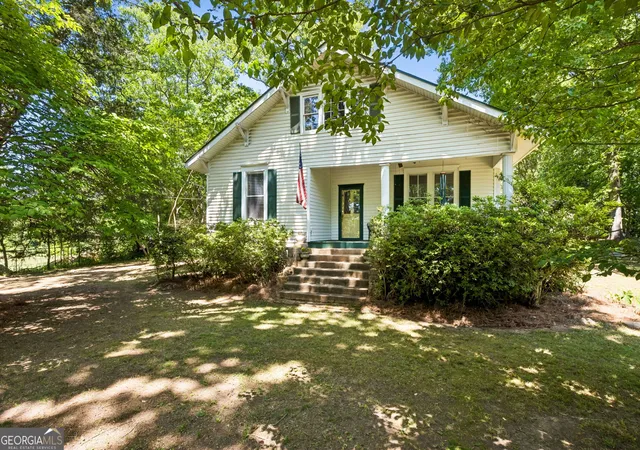 2nd image of 329 Gilbert Rd, Jefferson, GA 30549 | MLS# 10760015