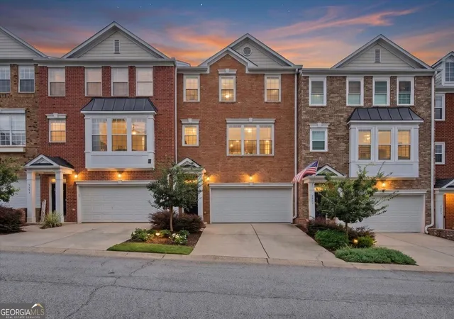 Photo 1 of Townhouse for sale at 3801 Chattahoochee Summit Dr Se #5, Atlanta, GA 30339 | MLS# 10875704 | Listing updated on 2026-10-30