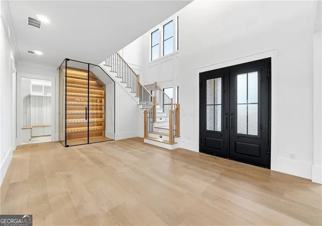 Photo 3 of Mansion for sale at 2716 Kilgore Rd, Buford, GA 30519 | MLS# 10803503 | Listing updated on 2026-09-19