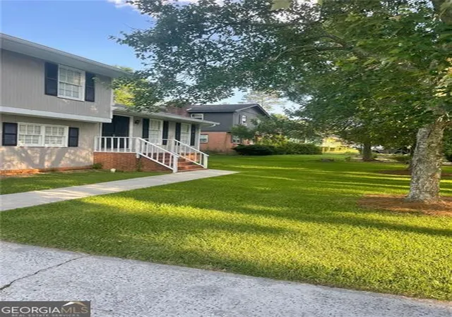 Photo 2 of Single family home for sale at 9226 Carlton Trl, Covington, GA 30014 | MLS# 10635557 | Listing updated on 2026-02-09