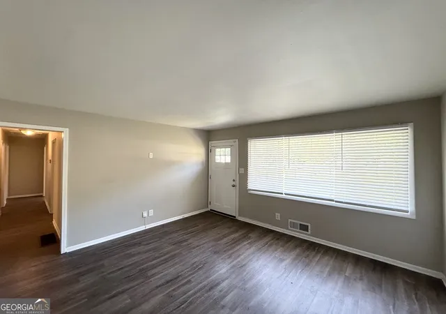 Photo 2 of Single family home for sale at 2842 Altaview Dr, Atlanta, GA 30354 | MLS# 10830238 | Listing updated on 2026-10-24