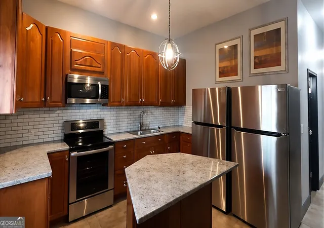 Photo 2 of Single family home for sale at 829 Beckwith St Sw, Atlanta, GA 30314 | MLS# 10826012 | Listing updated on 2026-09-14