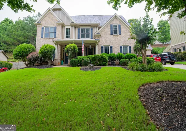 Photo 3 of Single family home for sale at 704 Sienna Valley Dr, Braselton, GA 30517 | MLS# 10789827 | Listing updated on 2026-07-08