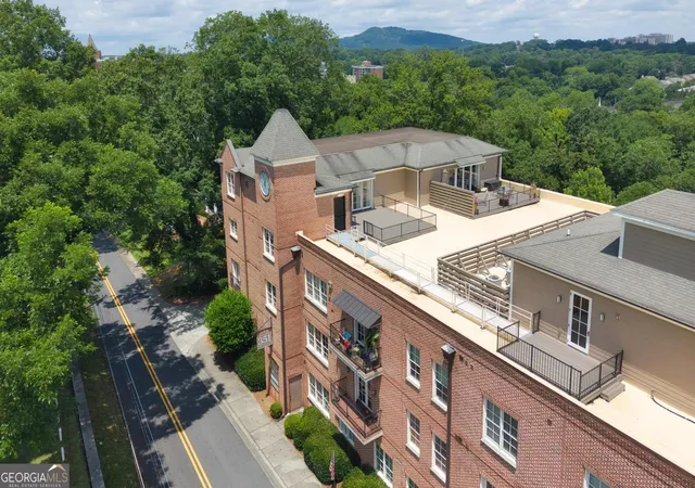 2nd image of 351 Washington Ave #309, Marietta, GA 30060 | MLS# 10800291