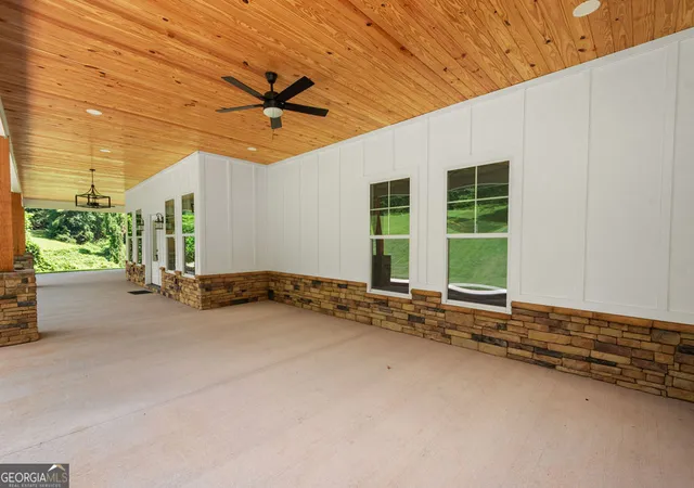 5th image of 1000 Foxcroft Dr, Lagrange, GA 30240 | MLS# 10690766