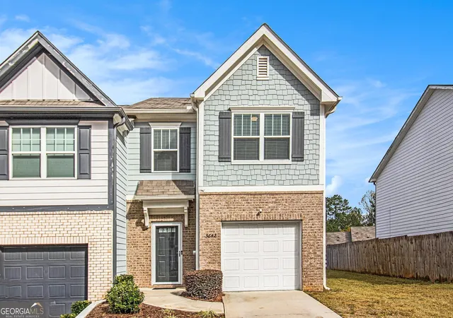 Photo 1 of Townhouse for sale at 5642 Union Pointe Dr, Union City, GA 30291 | MLS# 10806822 | Listing updated on 2026-08-31