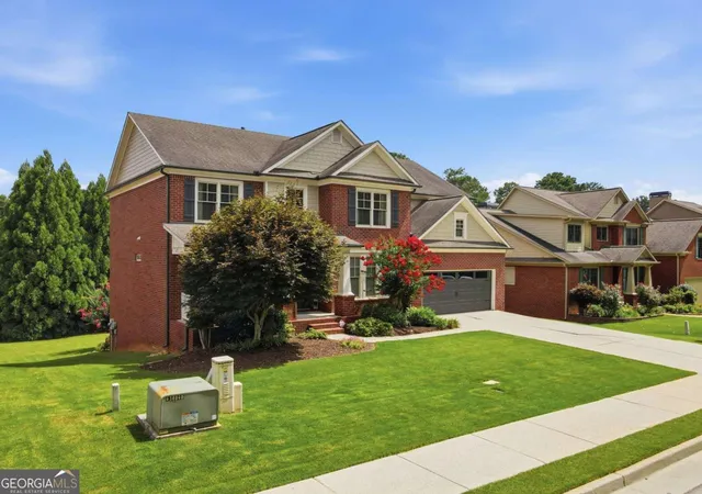 Photo 3 of Single family home for sale at 6107 Stillwater Pl, Flowery Branch, GA 30542 | MLS# 10812525 | Listing updated on 2026-08-31